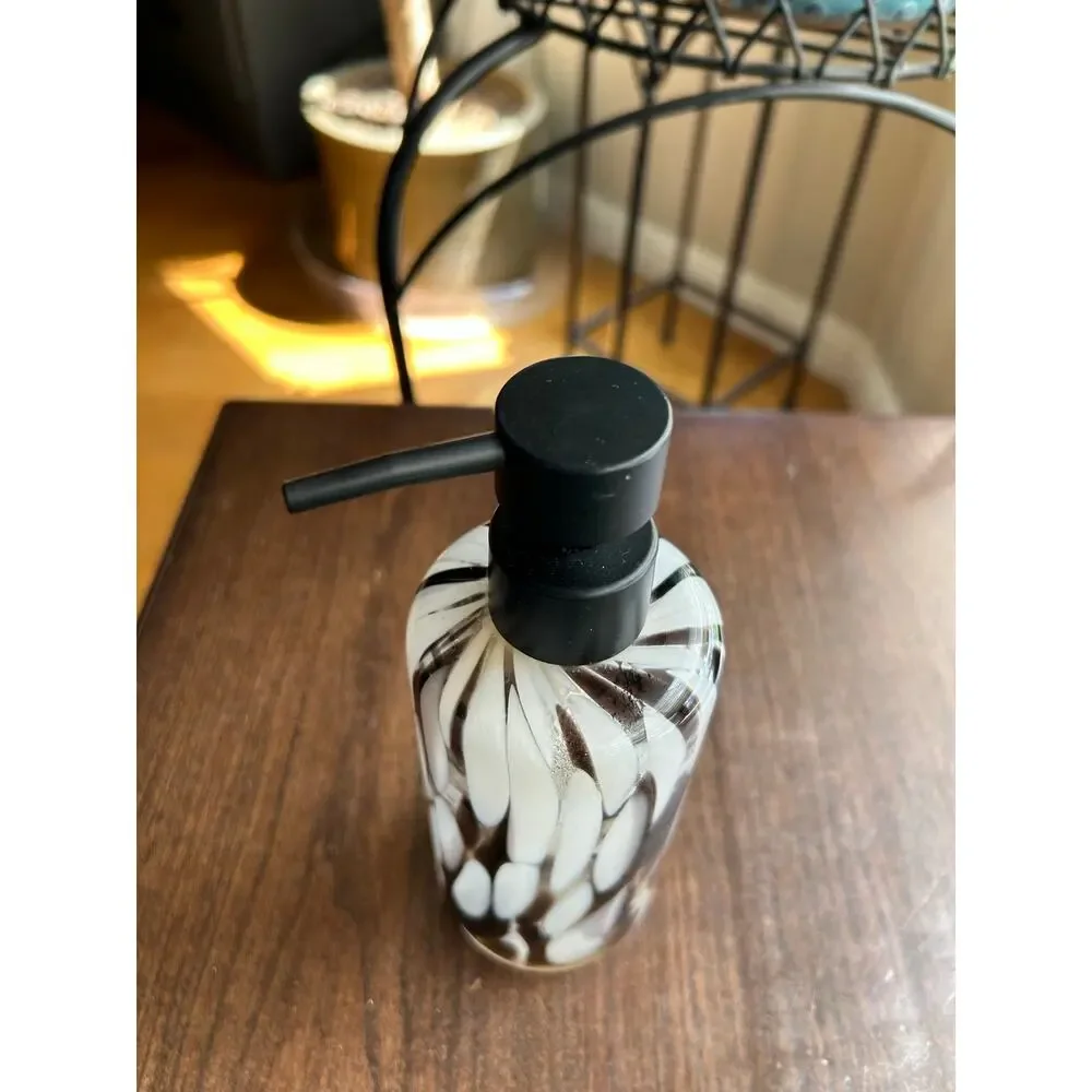 Mouth-blown glass pump soap dispenser confetti-style pattern white and black